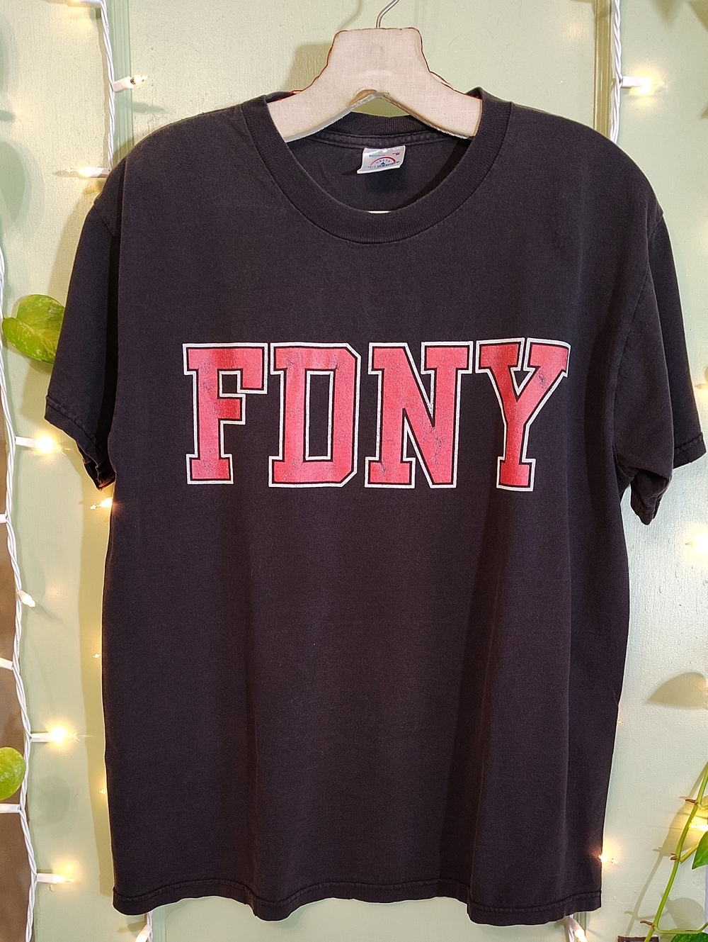 Men's Delta Pro Weight Preshrunk Black Red FDNY New York Fire Department M